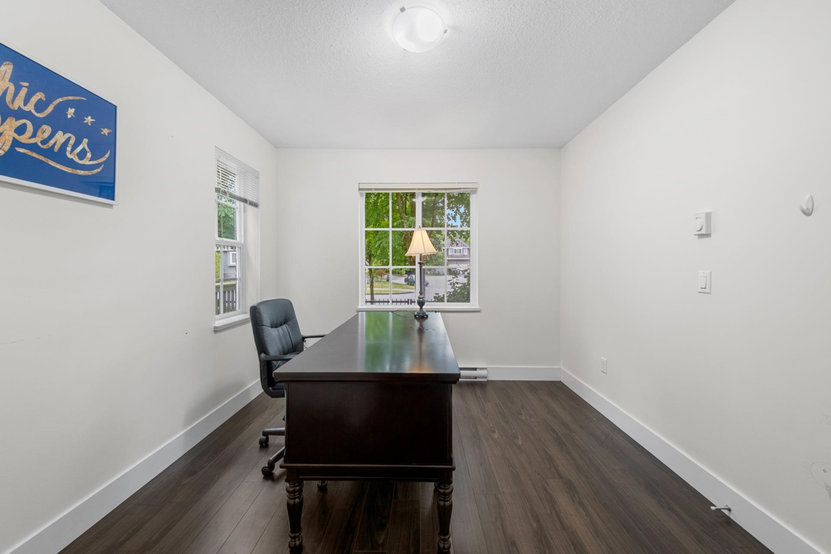Dining Area Photo of 4 3399 151 Street, Surrey, BC
