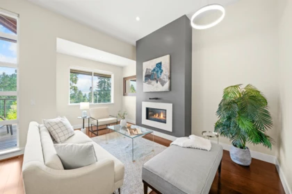 Dining Area Photo of 209 13585 16 Avenue, Surrey, BC