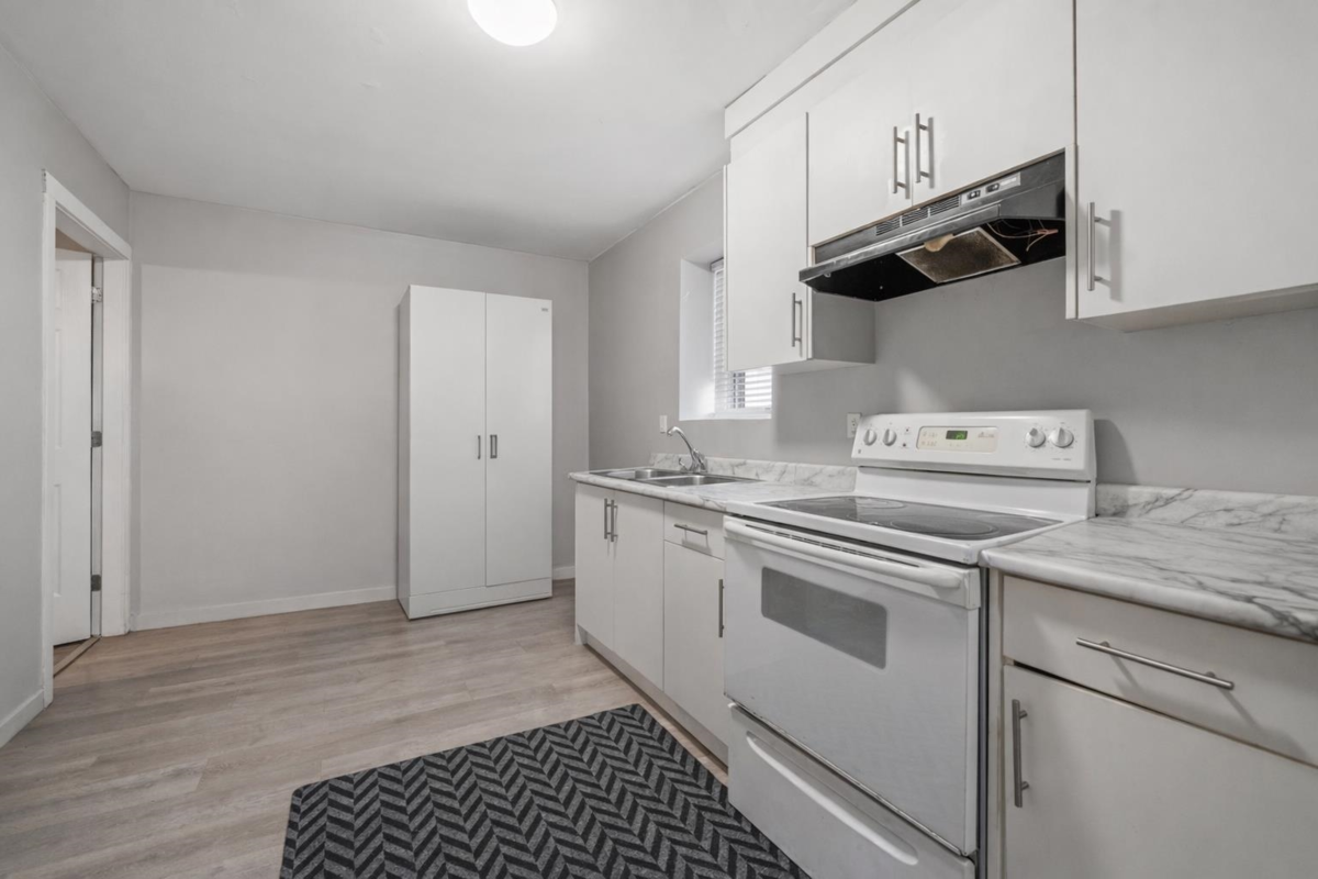 Family Room Photo of 13131 92 Avenue, Surrey, BC