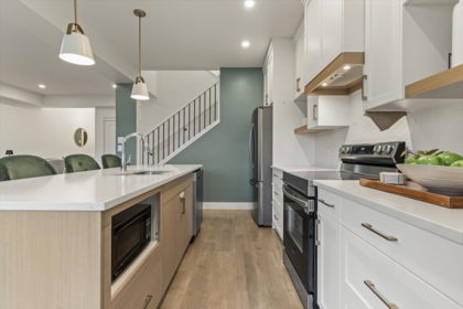 Breakfast Nook Photo of 45378 Willowstream Road, Chilliwack, BC