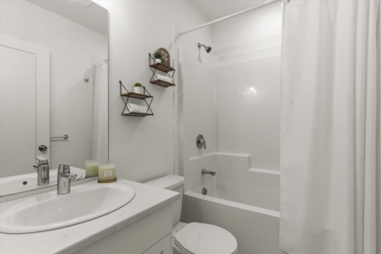 Laundry Room Photo of 45378 Willowstream Road, Chilliwack, BC