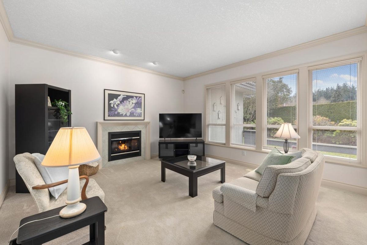 Guest Bathroom Photo of 2376 134 Street, Surrey, BC