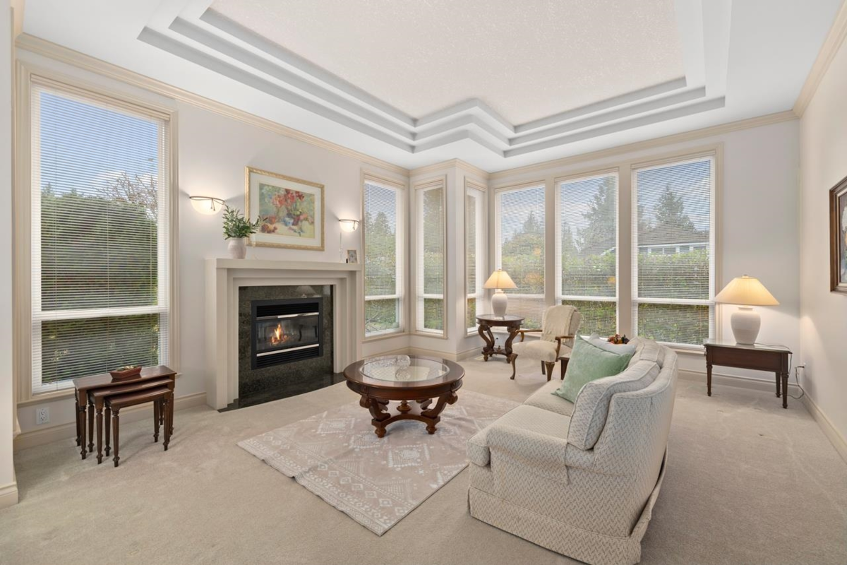 Kitchen Photo of 2376 134 Street, Surrey, BC