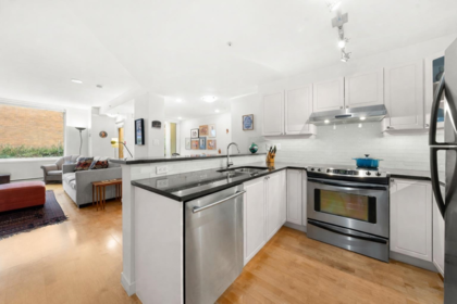 Pantry Photo of 1878 York Avenue, Vancouver, BC