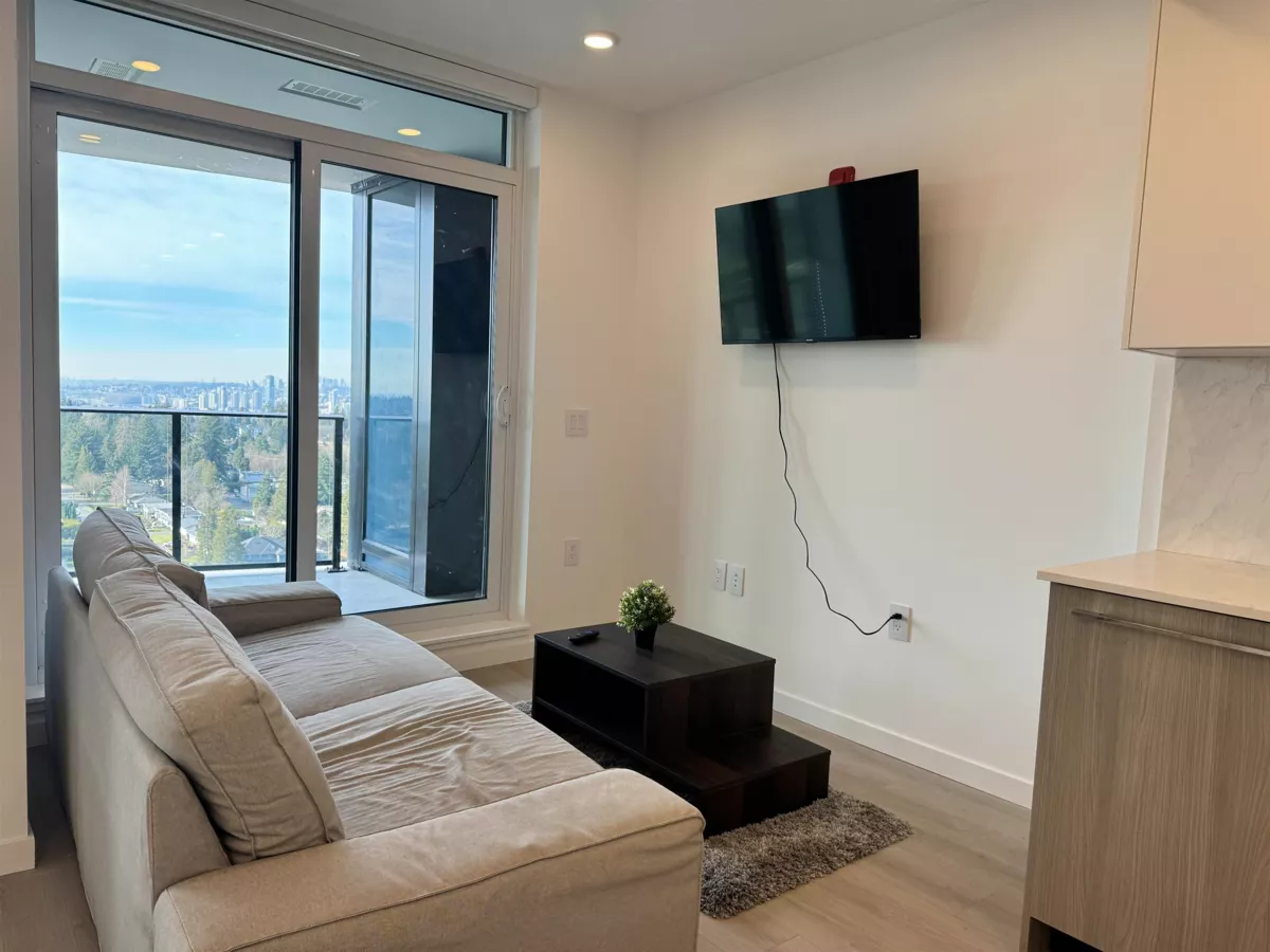 Exterior Rear Photo of 1905 10333 133 Street, Surrey, BC