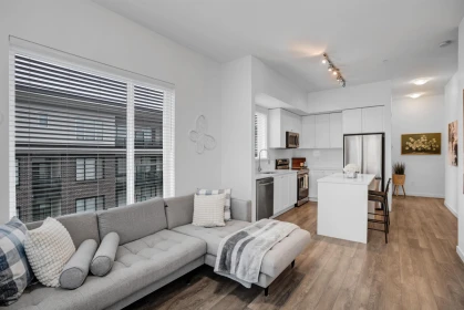 608 15825 85 Avenue, Surrey, BC