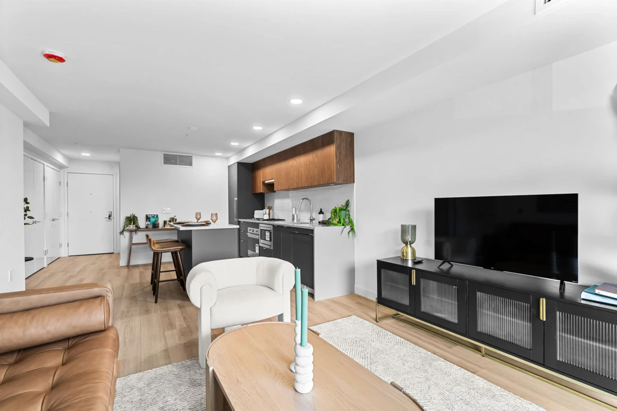 Powder Room Photo of 202 2419 Grant Street, Vancouver, BC