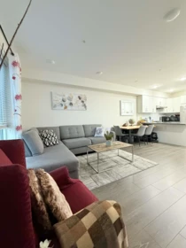 409 15351 101 Avenue, Surrey, BC