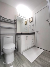 Walk-In Closet Photo of 409 15351 101 Avenue, Surrey, BC