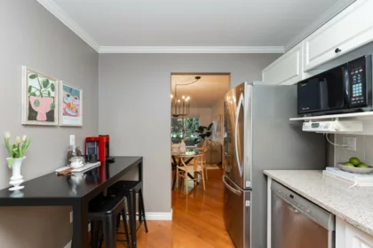 111 15272 20 Avenue, Surrey, BC