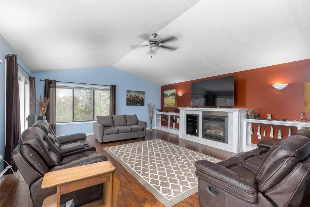 Family Room Photo of 2055 Lion Court, Abbotsford, BC
