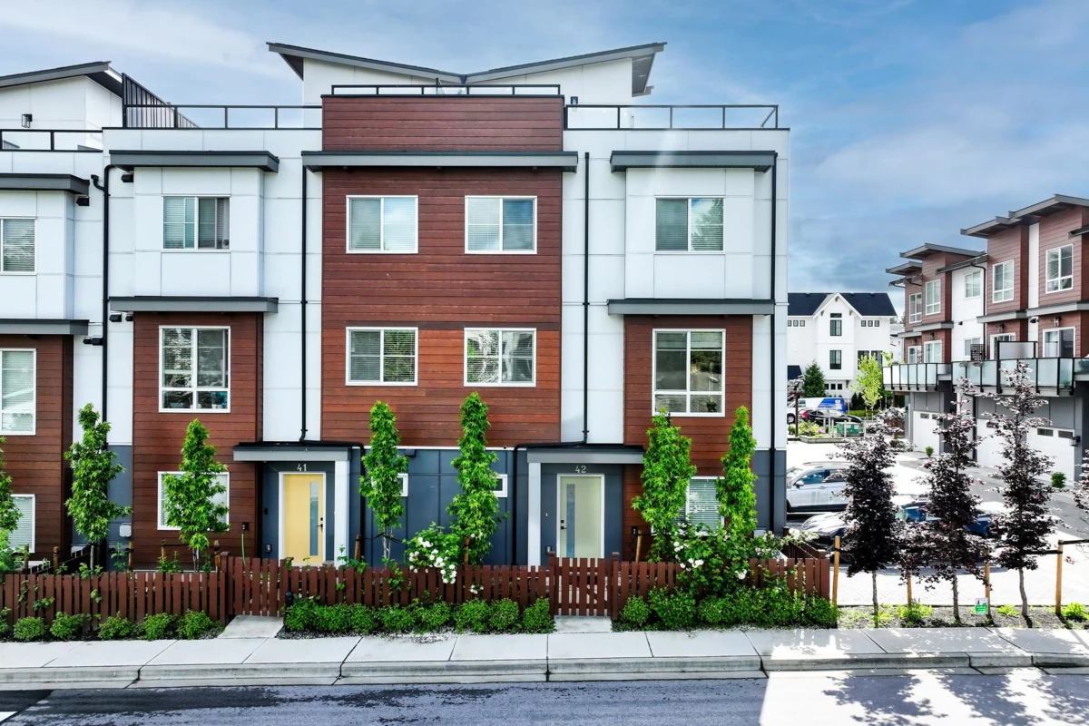 Exterior Front Photo of 42 20155 84 Avenue, Langley, BC