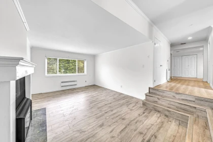 Breakfast Nook Photo of 6726 133 Street, Surrey, BC