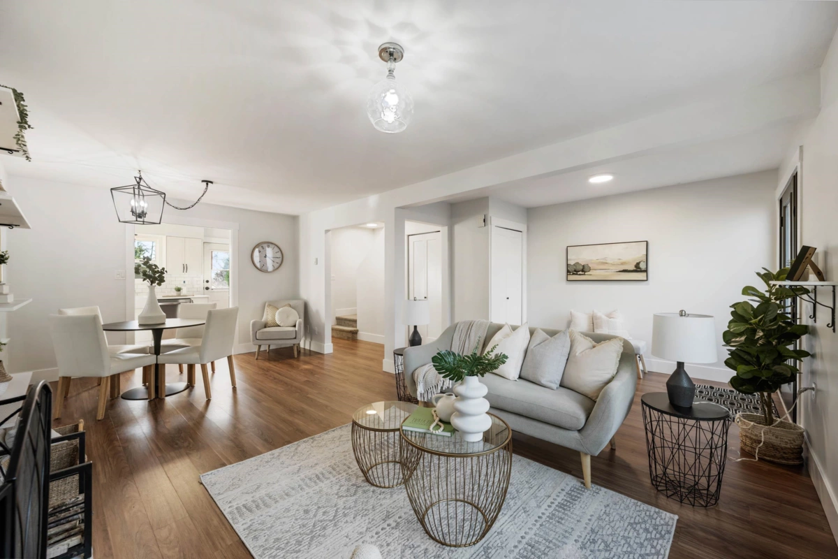 Breakfast Nook Photo of 19952 68 Avenue, Langley, BC