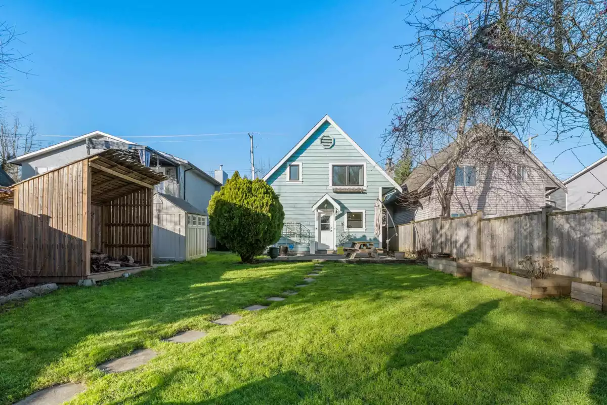 Fitness Center Photo Near 19952 68 Avenue, Langley, BC