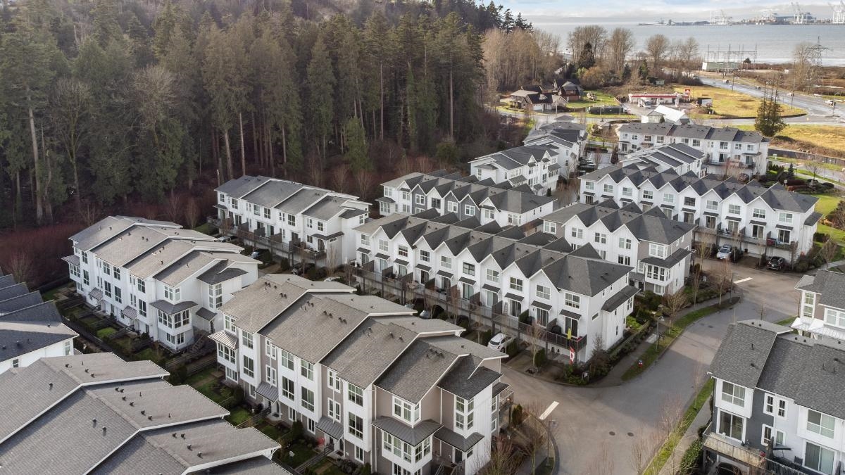 Garden / Landscaping Photo of 51 4638 Orca Way, Delta, BC