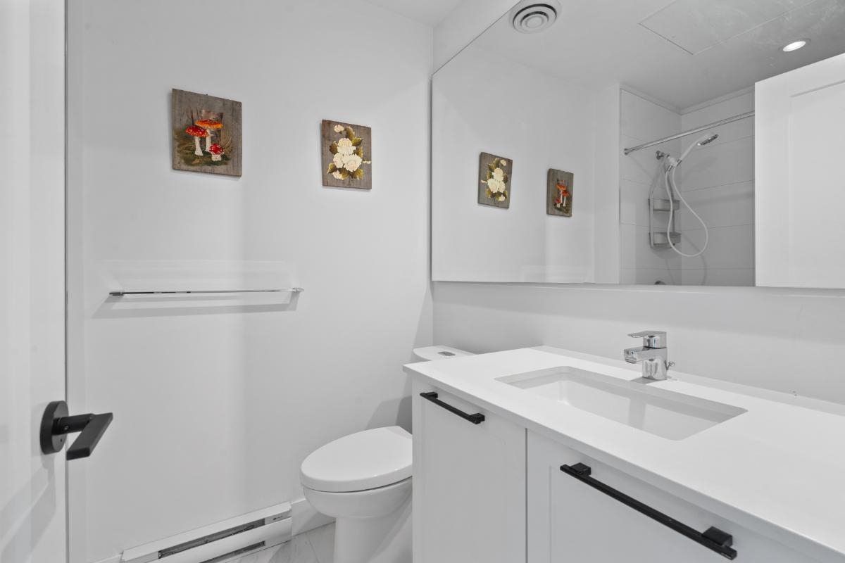 Laundry Room Photo of 51 4638 Orca Way, Delta, BC