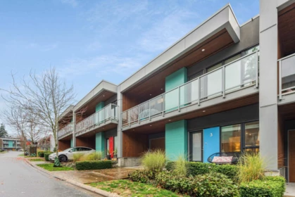 3 3595 Salal Drive, North Vancouver, BC
