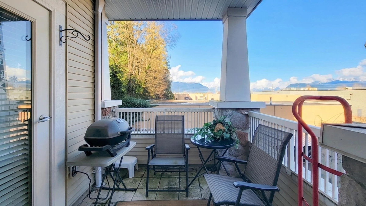 Laundry Room Photo of 202 19091 Mcmyn Road, Pitt Meadows, BC
