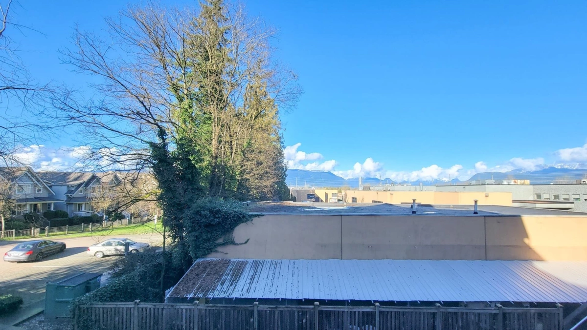 Mudroom Photo of 202 19091 Mcmyn Road, Pitt Meadows, BC