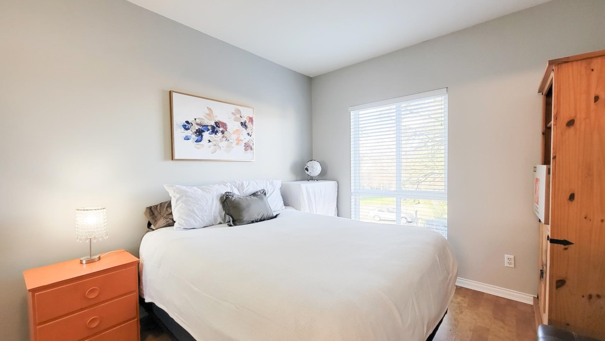 Walk-In Closet Photo of 202 19091 Mcmyn Road, Pitt Meadows, BC