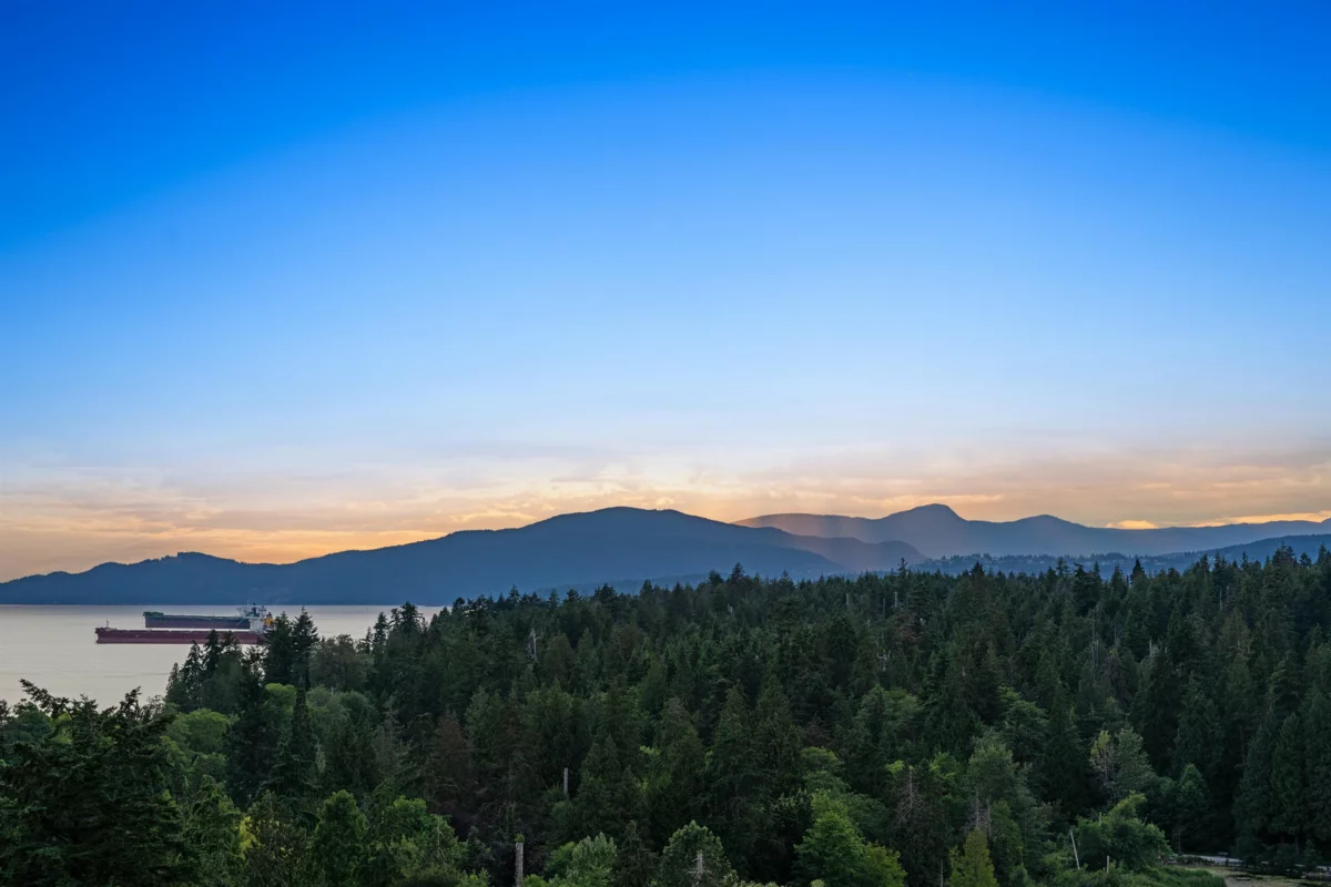 Bedroom 2 Photo of 1501 845 Chilco Street, Vancouver, BC