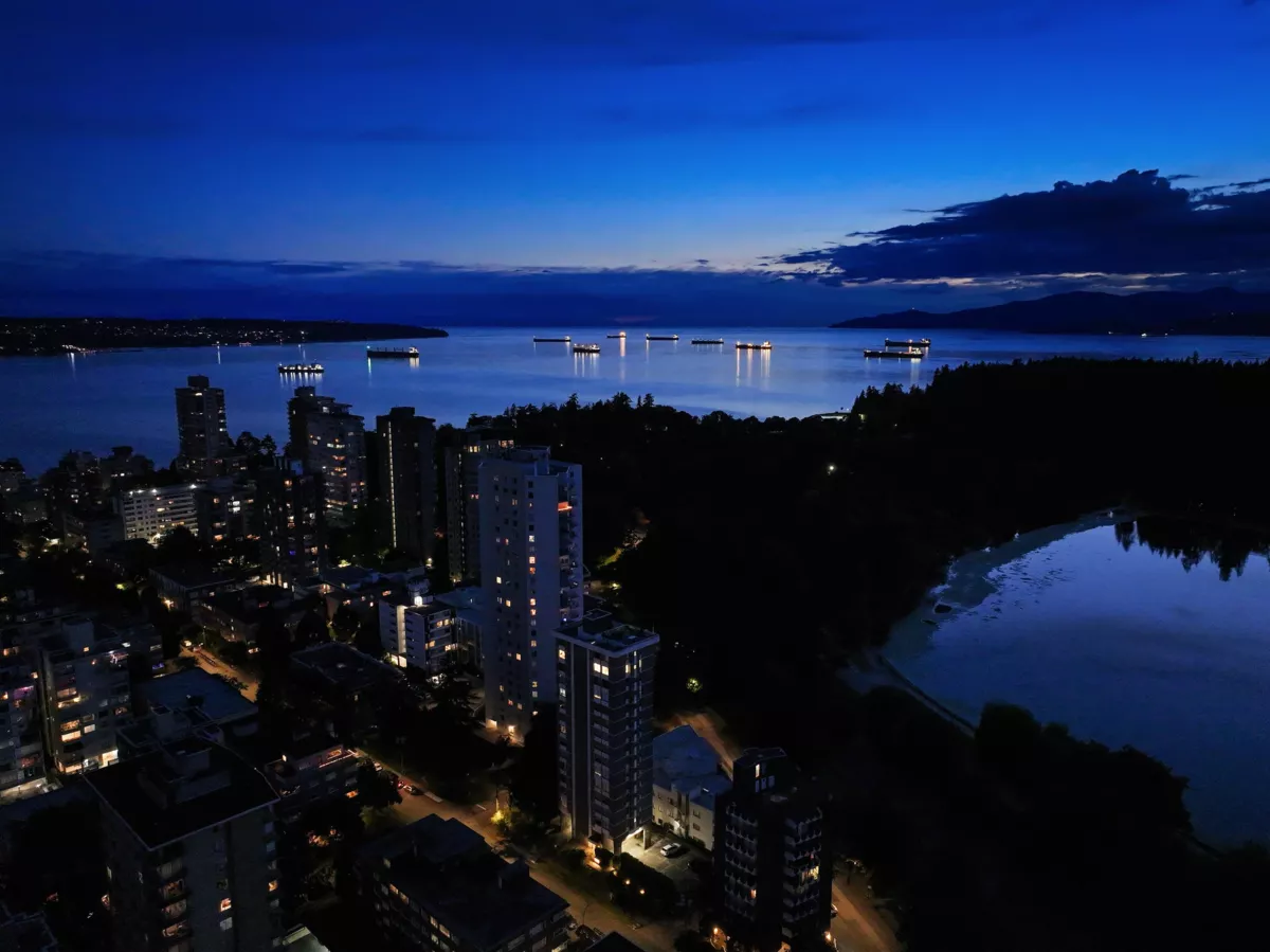 Bedroom 4 Photo of 1501 845 Chilco Street, Vancouver, BC
