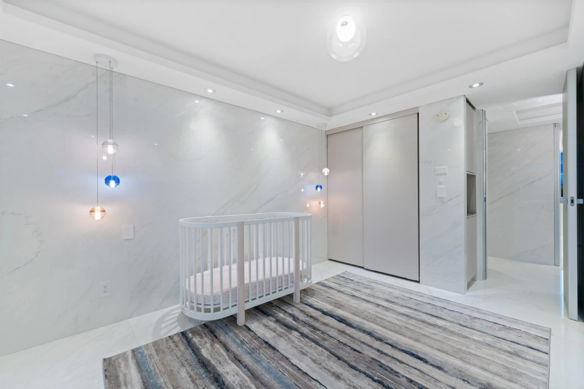 Outdoor Deck Photo of 1501 845 Chilco Street, Vancouver, BC