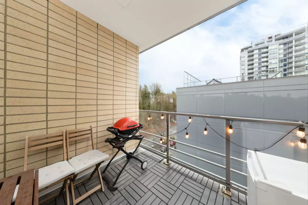Guest Bathroom Photo of 613 3451 Sawmill Crescent, Vancouver, BC