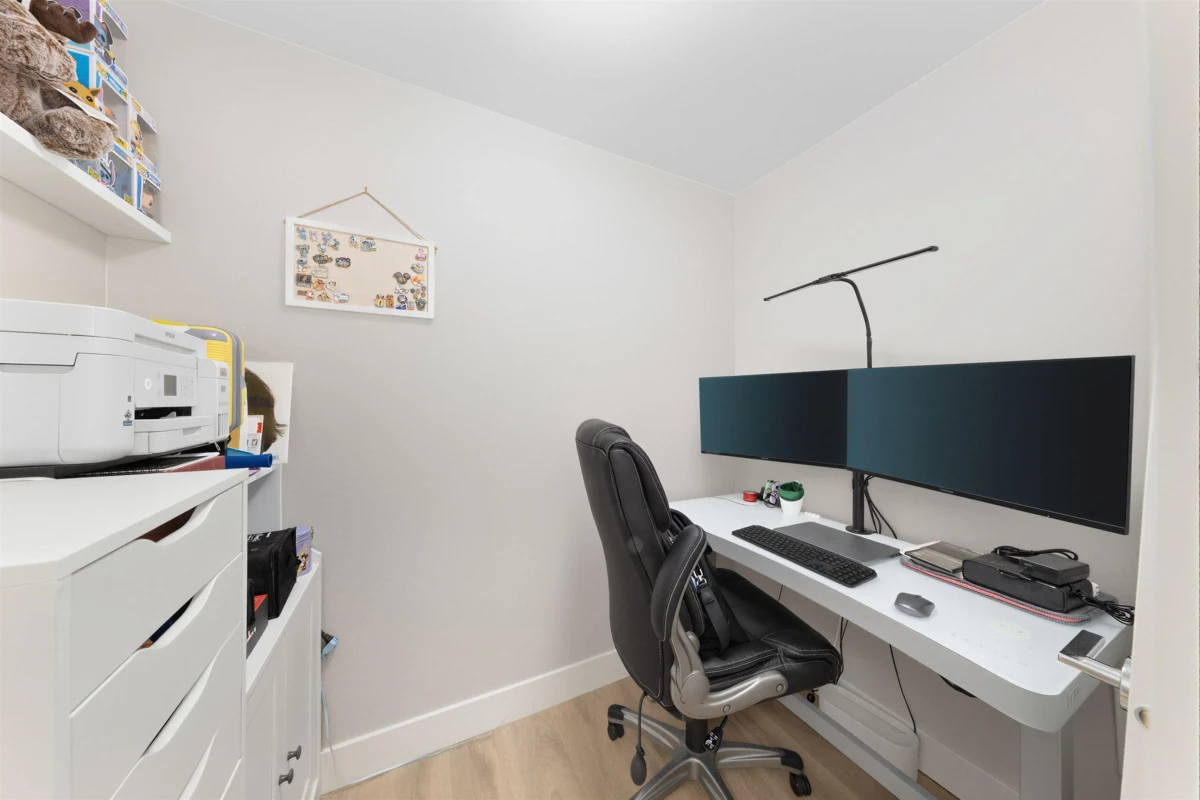 Walk-In Closet Photo of 613 3451 Sawmill Crescent, Vancouver, BC