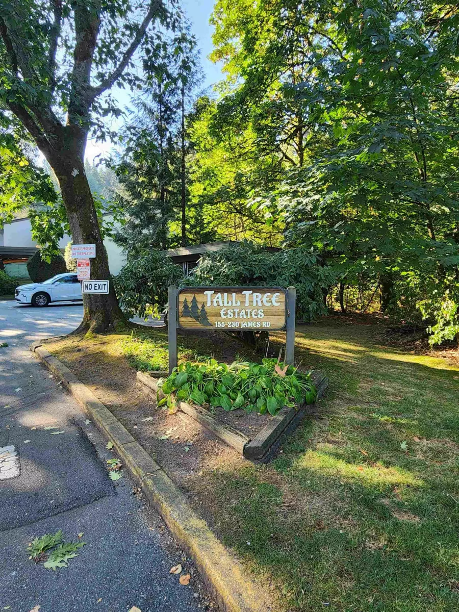 Outdoor Patio Photo of 162 James Road, Port Moody, BC
