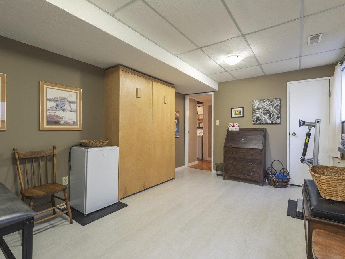 Hot Tub / Spa Photo of 324 W 28th Street, North Vancouver, BC