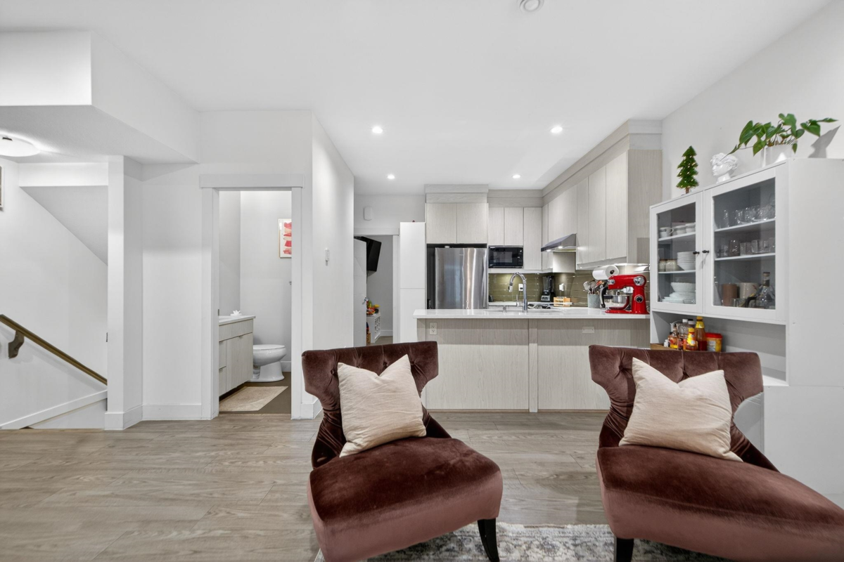 Walk-In Closet Photo of 9 11267 133 Street, Surrey, BC