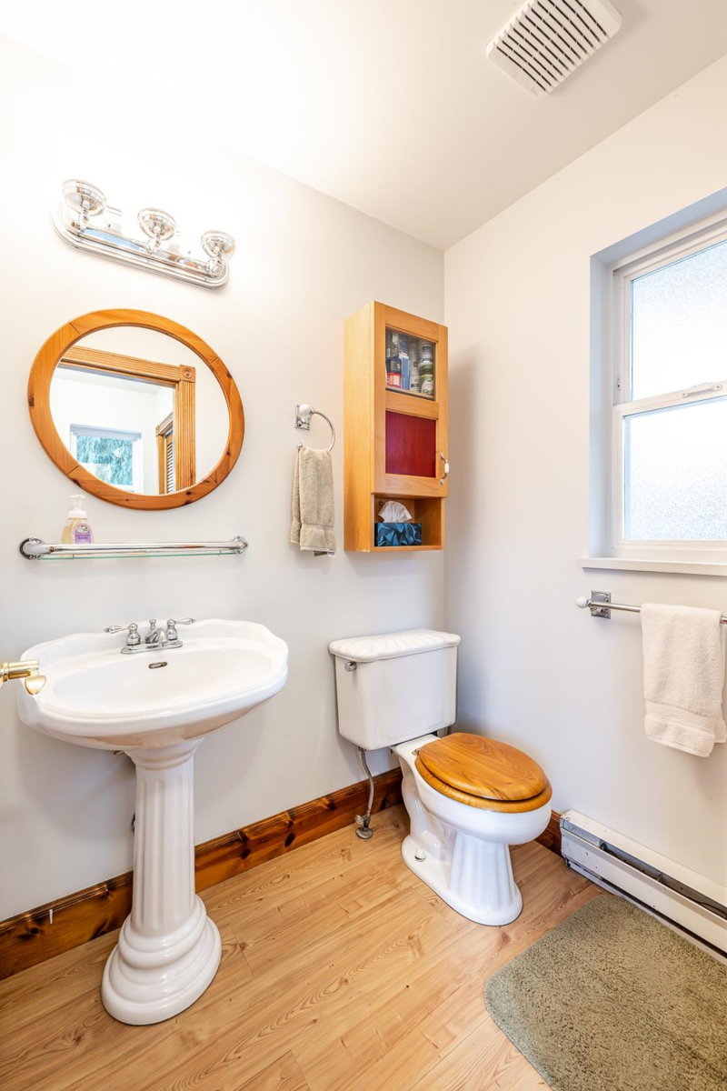 Bedroom 4 Photo of 40449 Thunderbird Ridge, Squamish, BC