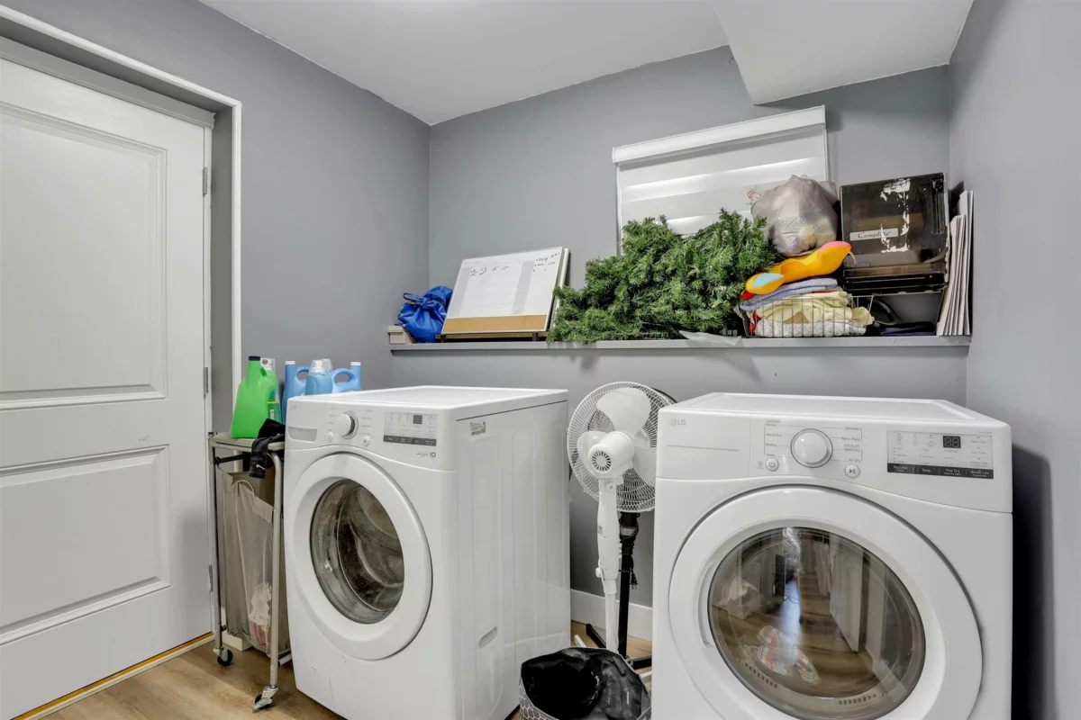 Bedroom 3 Photo of 9024 123a Street, Surrey, BC