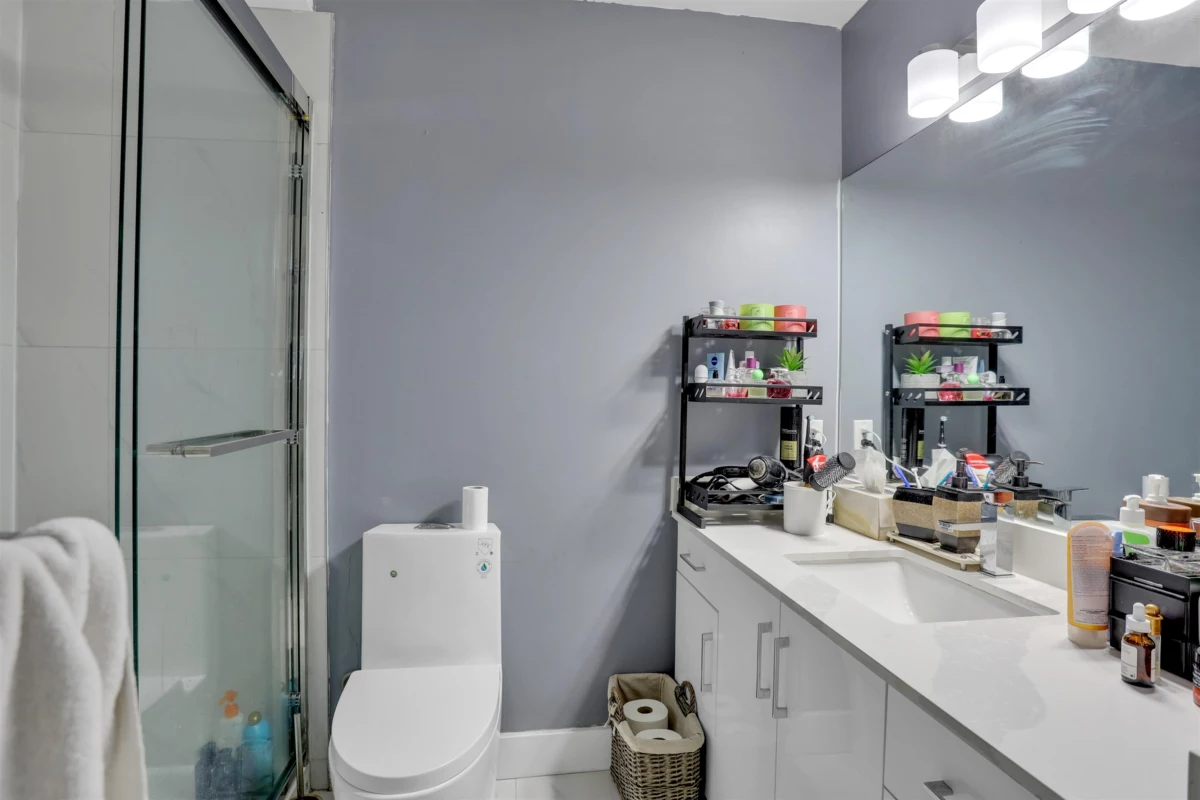 Bedroom 4 Photo of 9024 123a Street, Surrey, BC