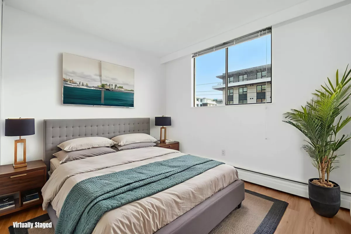 Family Room Photo of 407 145 St. Georges Avenue, North Vancouver, BC