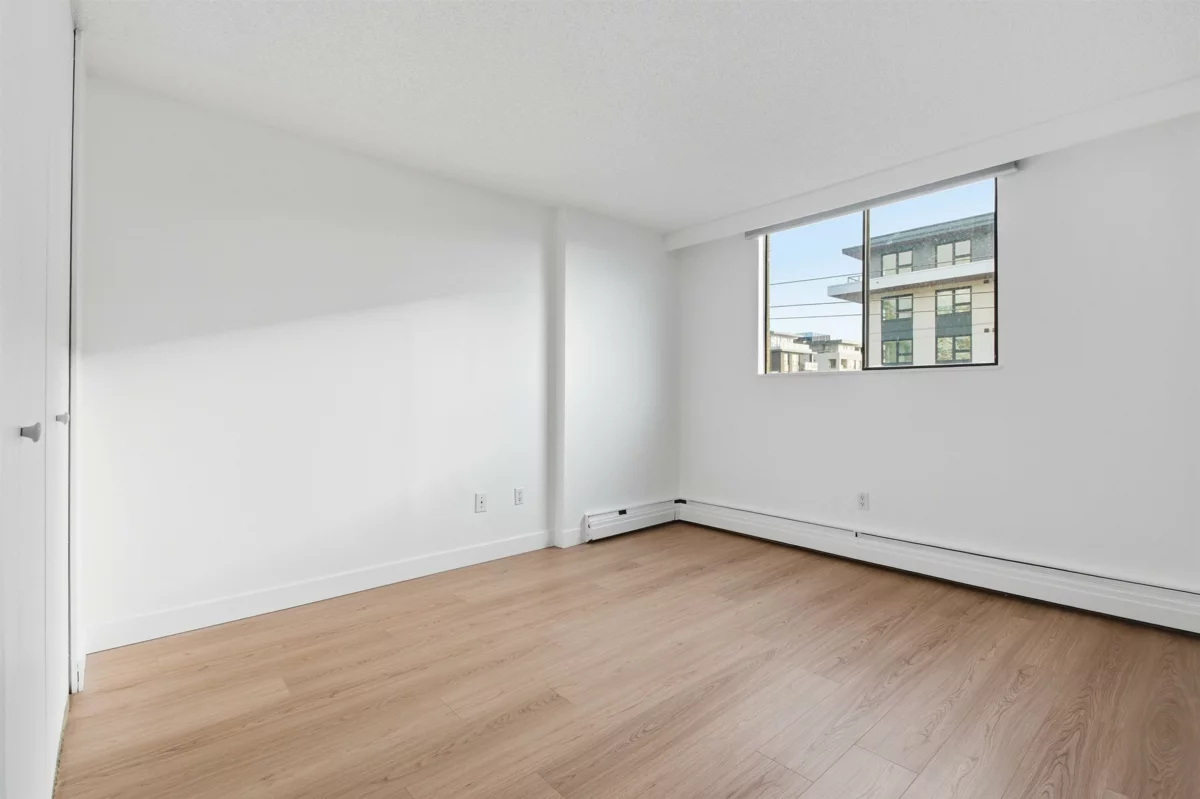 Loft / Bonus Room Photo of 407 145 St. Georges Avenue, North Vancouver, BC