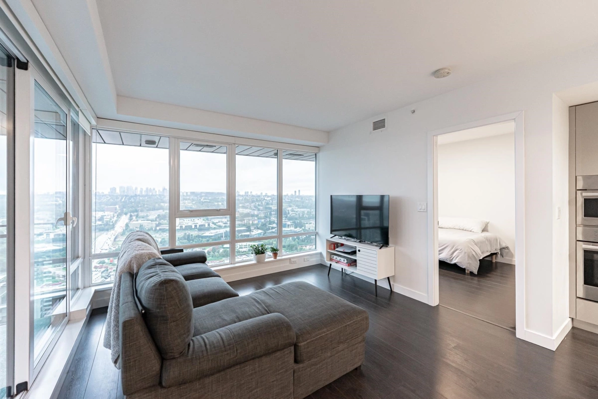 Dining Area Photo of 3406 2085 Skyline Court, Burnaby, BC