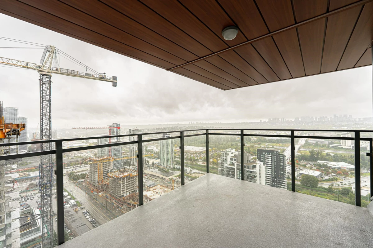 Entry Foyer Photo of 3406 2085 Skyline Court, Burnaby, BC