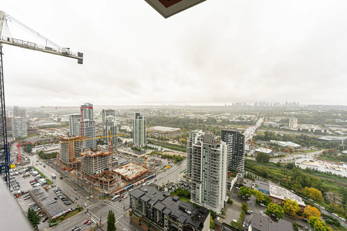 Garage Interior Photo of 3406 2085 Skyline Court, Burnaby, BC