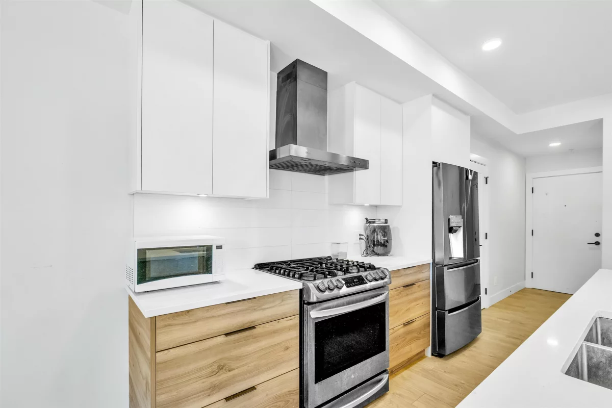 Laundry Room Photo of 212 14818 60 Avenue, Surrey, BC