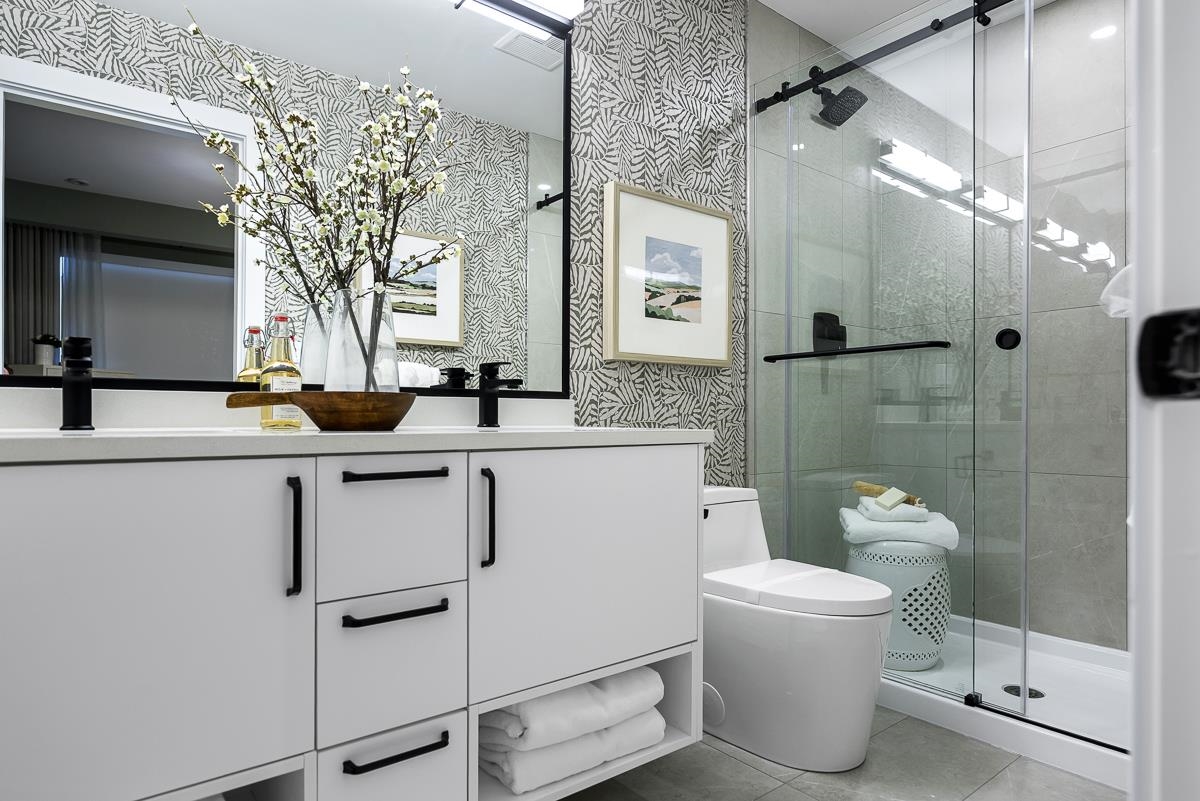 Bedroom 4 Photo of 33 7716 207 Street, Langley, BC