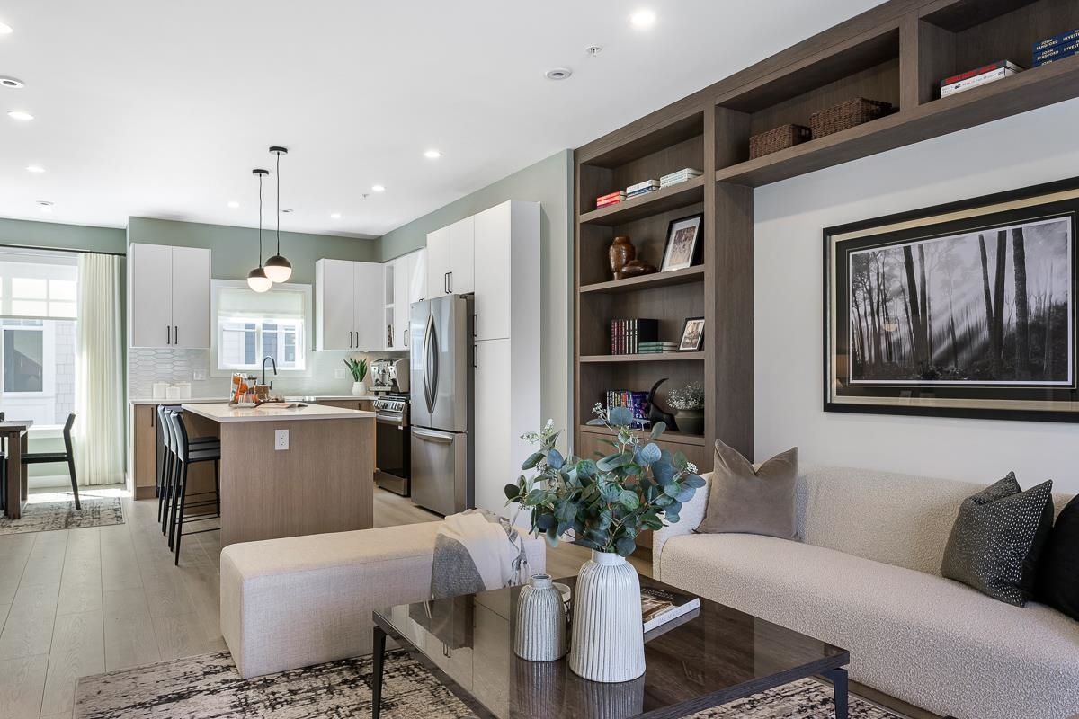 Kitchen Photo of 33 7716 207 Street, Langley, BC
