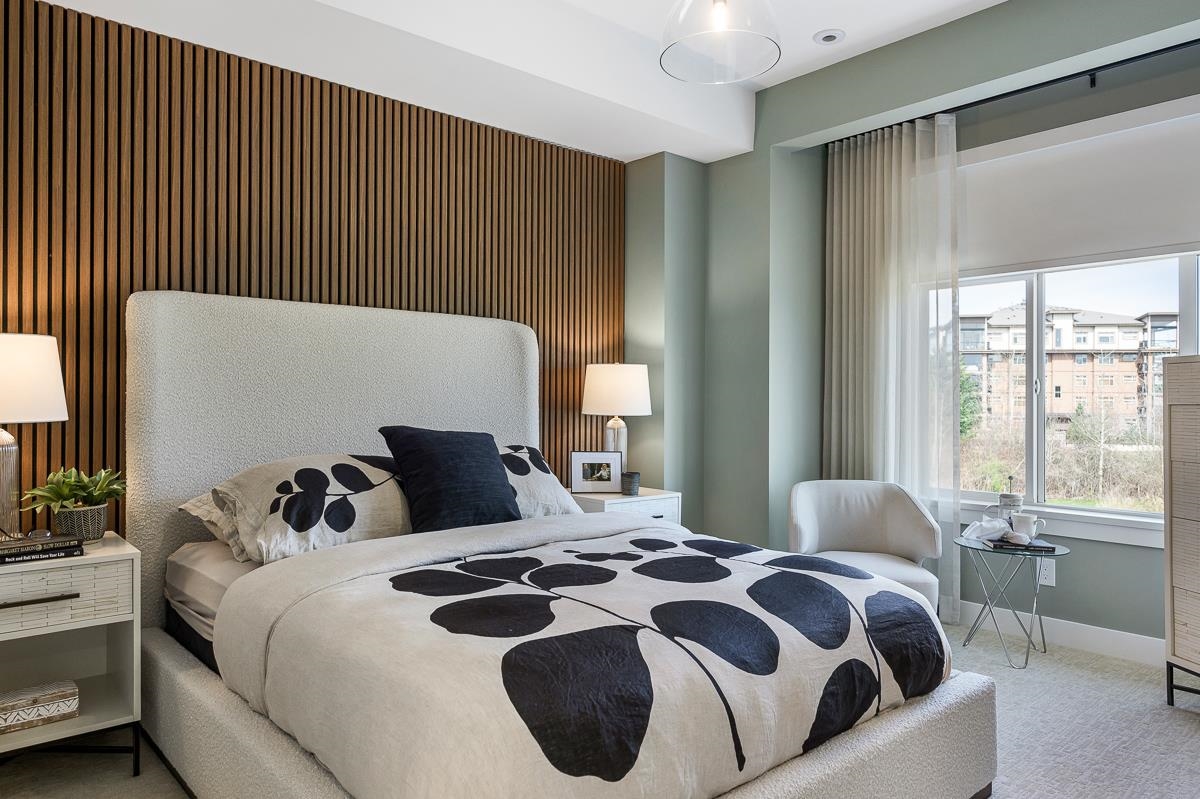 Walk-In Closet Photo of 33 7716 207 Street, Langley, BC