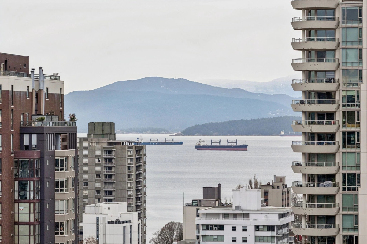 Exterior Rear Photo of 1801 1335 Howe Street, Vancouver, BC