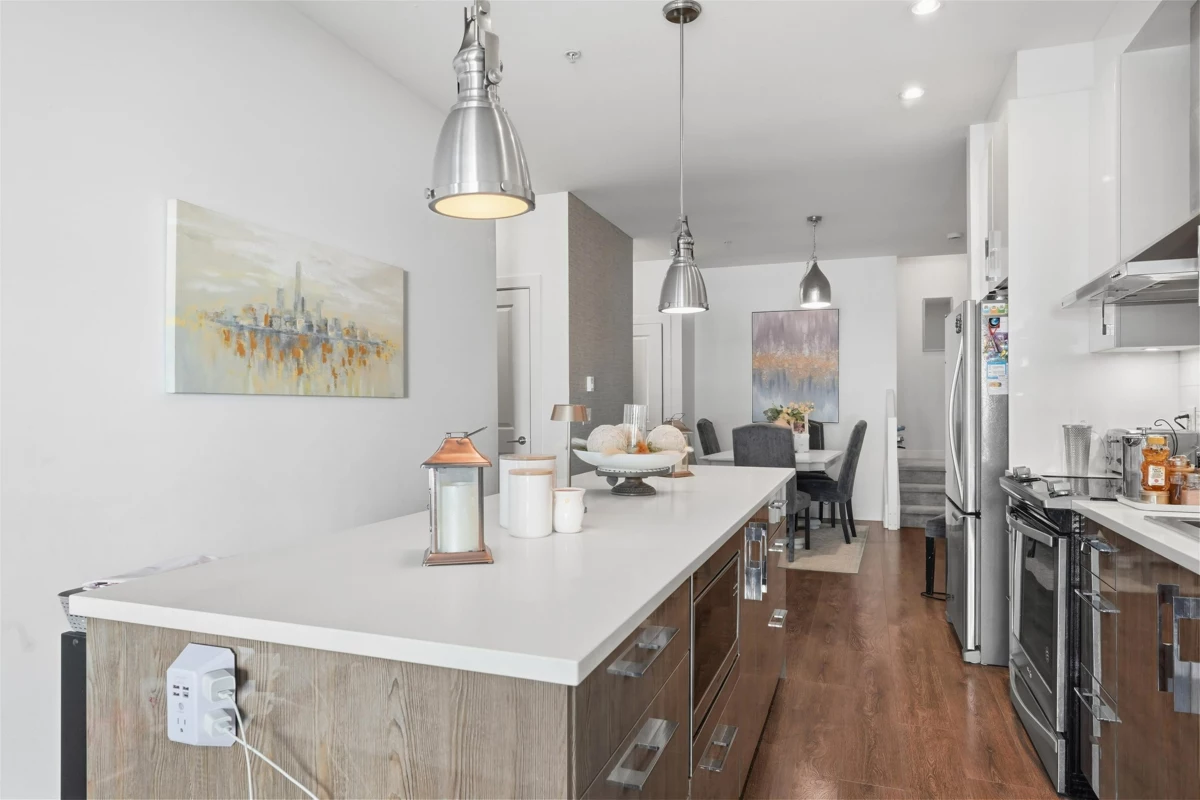 Living Room Photo of 63 20857 77a Avenue, Langley, BC