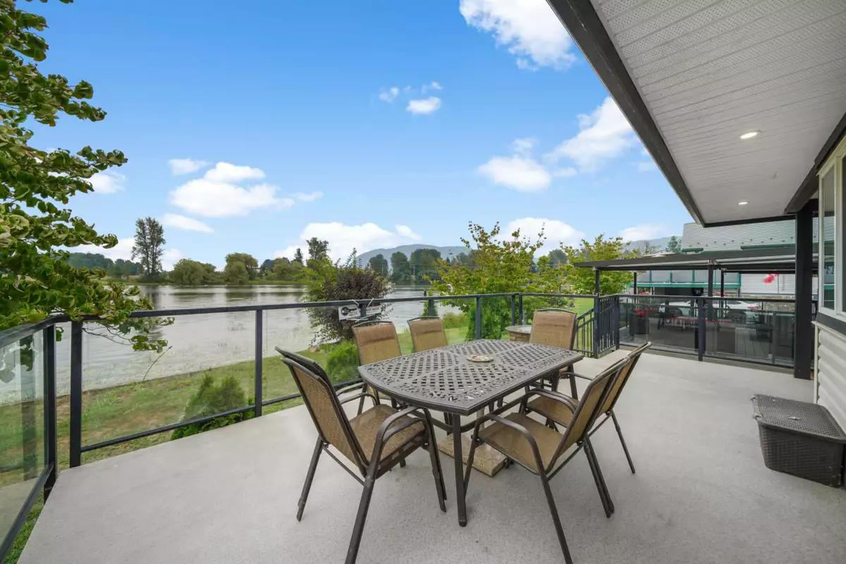 Loft / Bonus Room Photo of 149/152 8400 Shook Road, Mission, BC