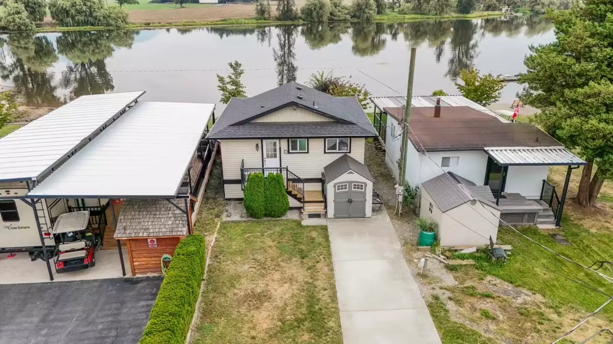 Outdoor Patio Photo of 149/152 8400 Shook Road, Mission, BC