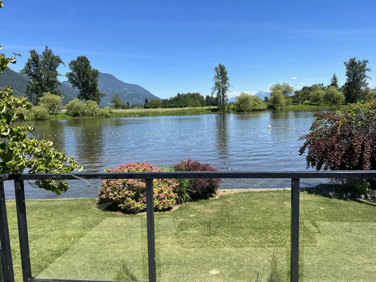 Powder Room Photo of 149/152 8400 Shook Road, Mission, BC